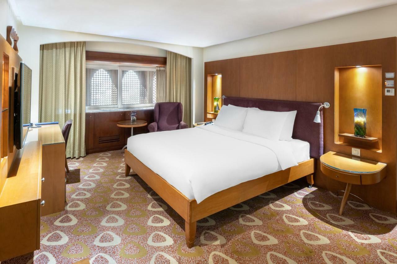 Radisson Blu Hotel, Джедда Экстерьер фото