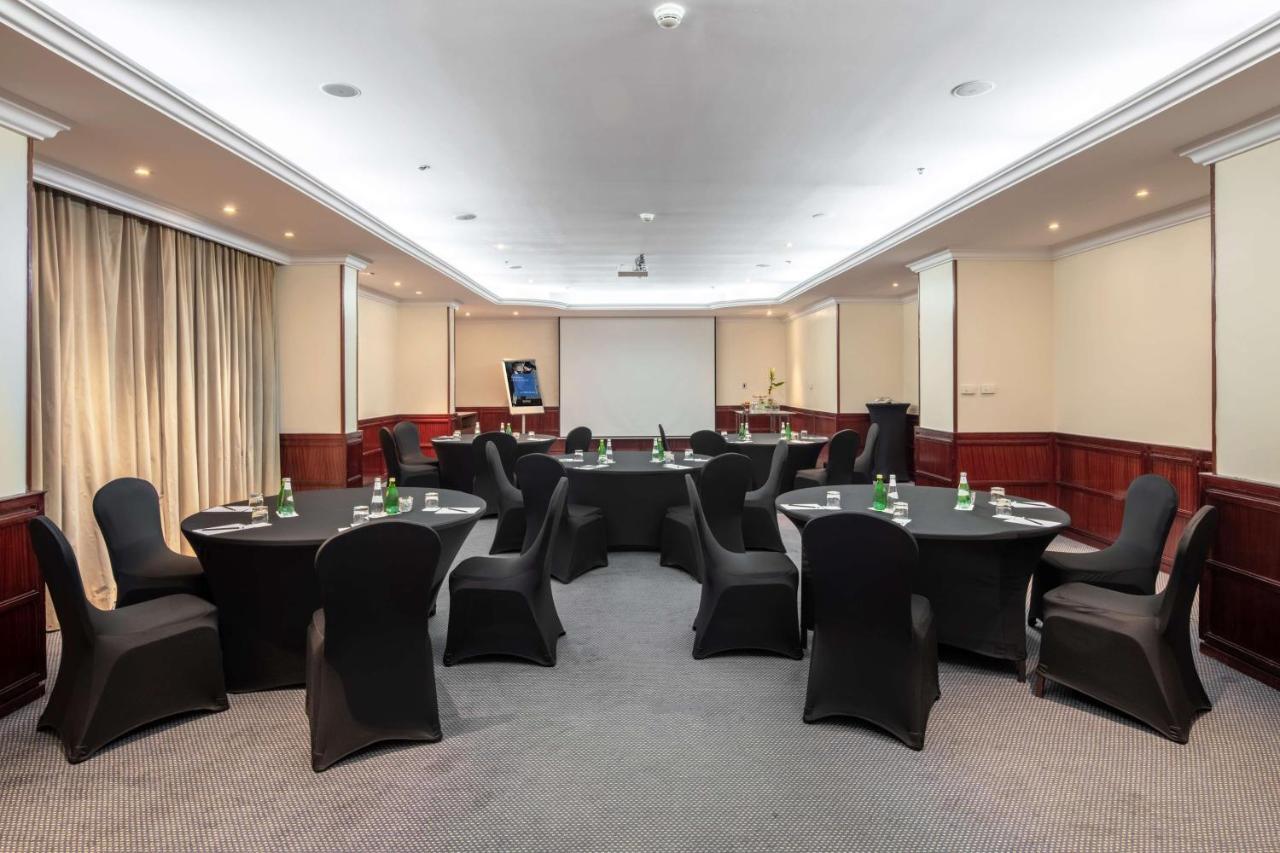 Radisson Blu Hotel, Джедда Экстерьер фото